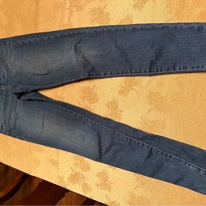 American Eagle Outfitters Dark and Light Blue Jeans